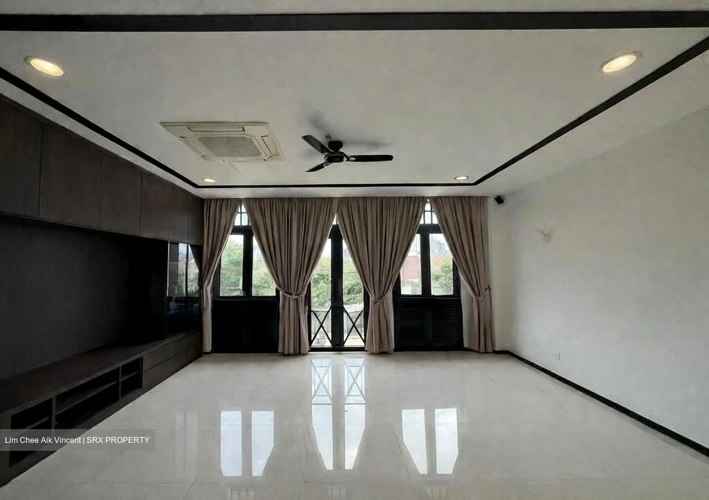 East Coast Road (D15), Terrace #567974801